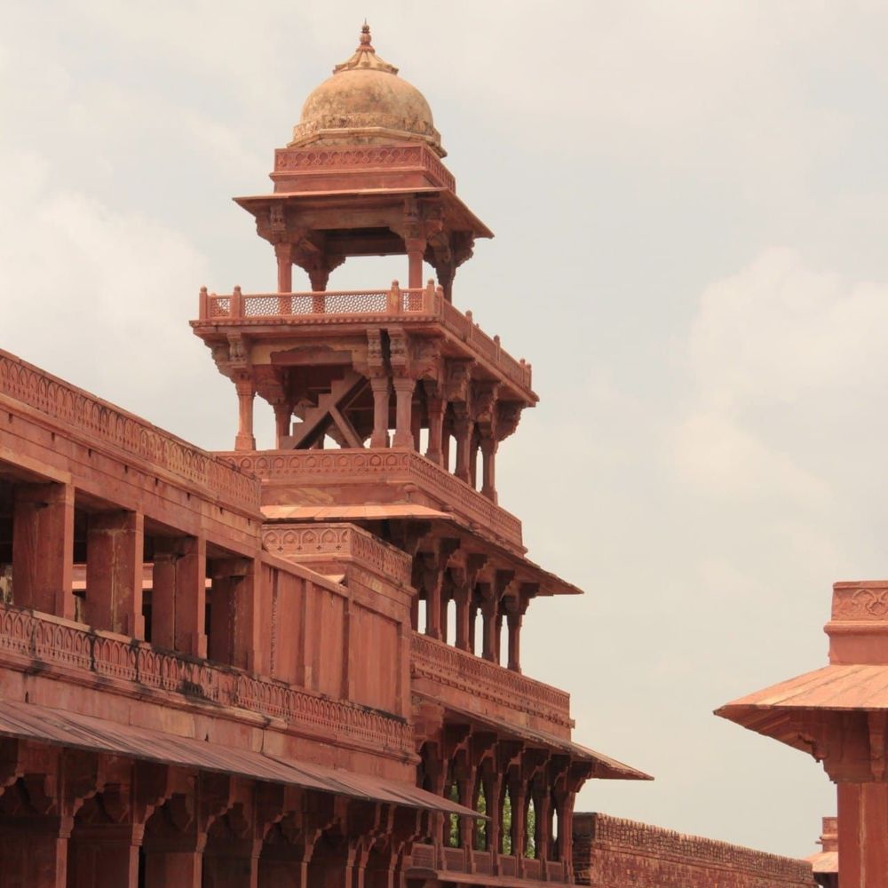 Meet your Posher, Hajra